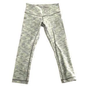Lululemon capris. Worn once!